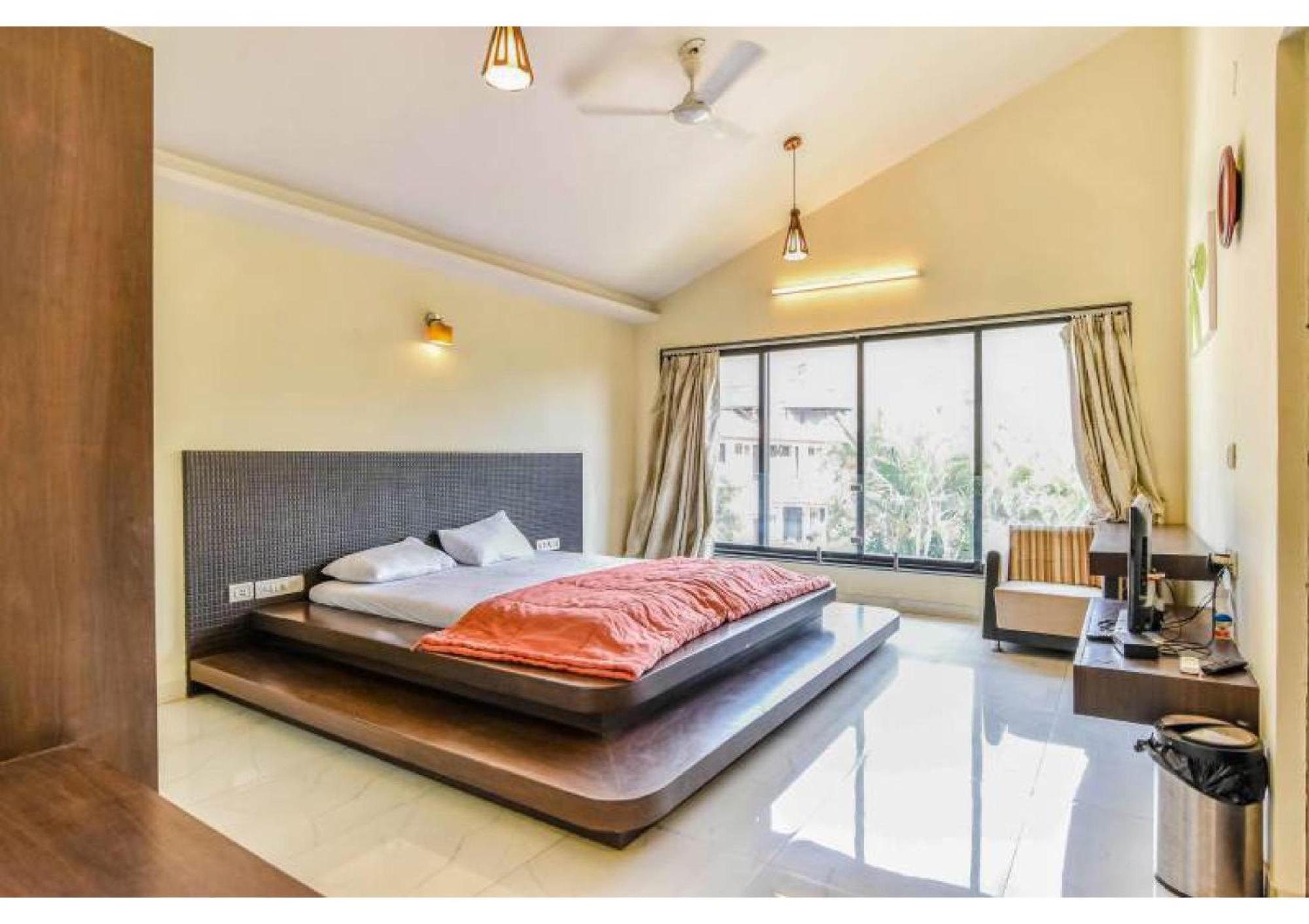 Alison Villa Lonavala Bagian luar foto